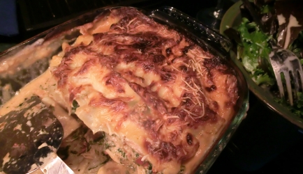 Lasagne met spinazie en 2 soorten zalm recept