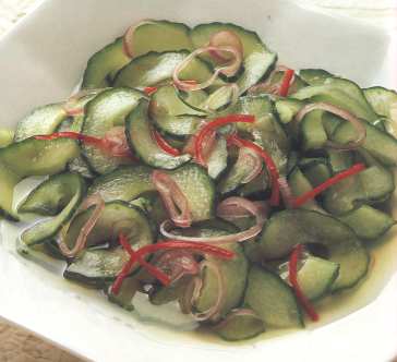 Pittige komkommersalade recept