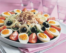 Salade met allerlei soorten vis recept