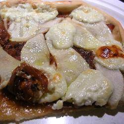 Gorgonzola, appel en walnoten pizza recept