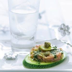 Kalfsoester tartaar op courgette recept