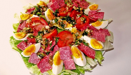 Smullen: italiaanse salade met salami recept