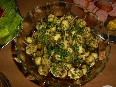Gemarineerde champignons met groene pesto recept