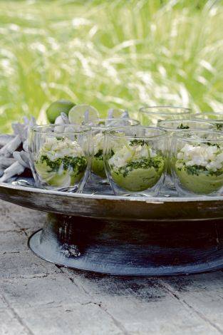 Rauwe zeebaars met avocado en kruiden (top amuse) recept ...