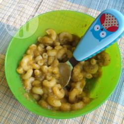 Macaroni met groentesaus (voor peuters) recept