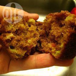Rabarbermuffins met kaneelkruimellaag recept