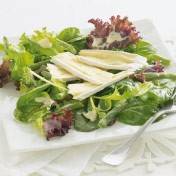 Maaltijdsalade met sperziebonen en brie recept