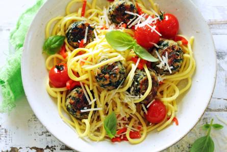 Spaghetti met spinazieballetjes