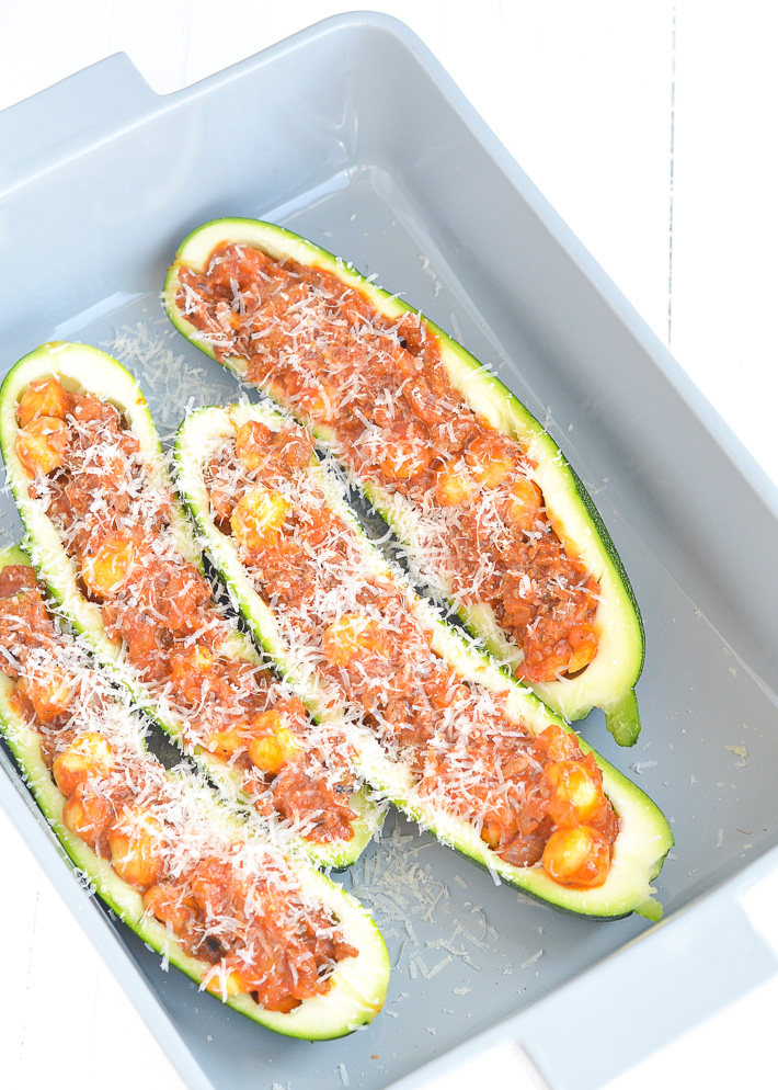 Fresh & easy: courgette bolognese