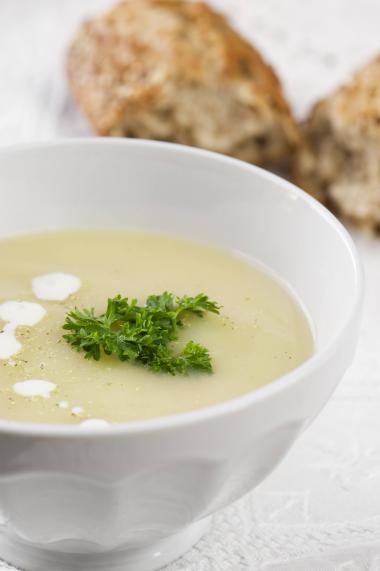 Recept 'soep met zoete ui en pastinaak'