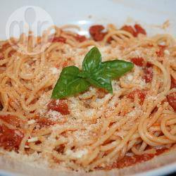 Spaghetti met chorizo en tomaat recept