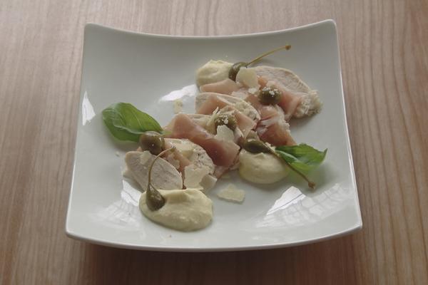 Carpaccio van kip met parmaham en appelcréme