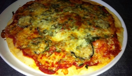 Pizza parmigiana. (pizza parmigiana) recept