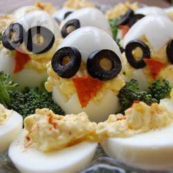 Eierkuikens (gevulde eieren) recept