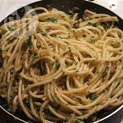 Siciliaanse spaghetti met ansjovis recept