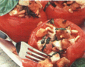Geroosterde tomaat gevuld met feta, pijnboompitten en parmah ...
