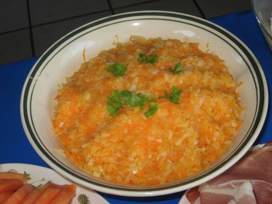 Zuurkoolsalade met wortel en appel van bogna recept