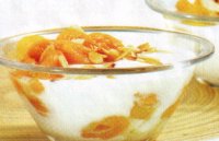 Yoghurt met abrikozen compote recept