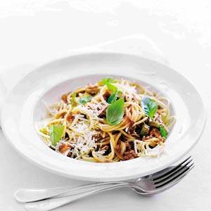 Spaghetti bolognese met parmezaan recept