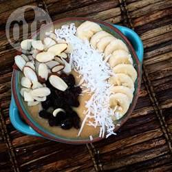 Smoothie bowl met banaan en kokos recept