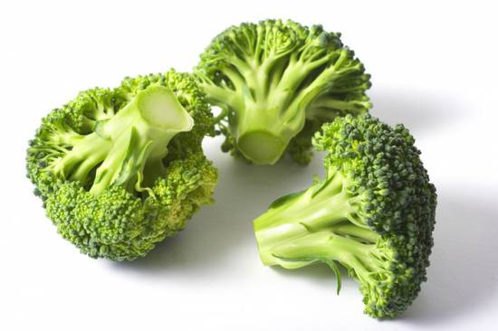 Broccoli-spruitjes soep met kaas croutons recept