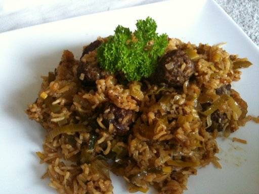 Jambalaya met gehaktballetjes recept