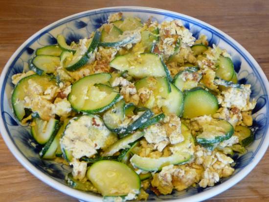 Roerei met courgette (kolokithakia me agva) recept