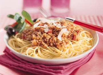 Spaghetti met italiaanse tomaten-gehaktsaus, vegetarisch recept ...
