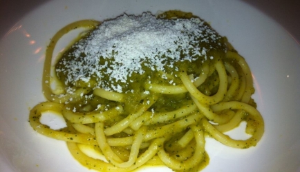 Spaghetti met courgette op zijn siciliaans. (spaghetti alla zucchina ...