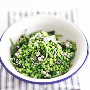 Tuinerwten uit de wok met spinazie recept