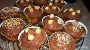 Chocoladecupcakes met nutella en hazelnoten recept
