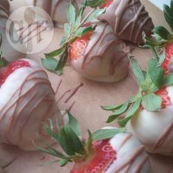 Aardbeien in witte chocolade recept