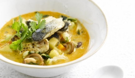 Aardappelcurry met zeebaars recept